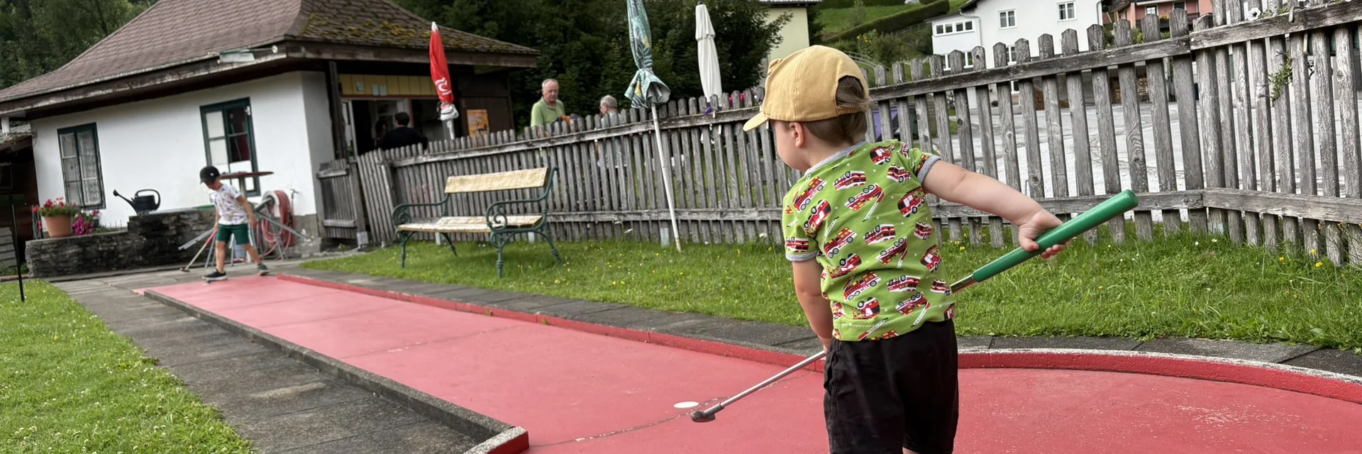 Minigolf in Ratten auch für die Kleinsten | ©
Oststeiermark Tourismus | Patricia Kamper Minigolf in Ratten auch für die Kleinsten | ©
Oststeiermark Tourismus | Patricia Kamper