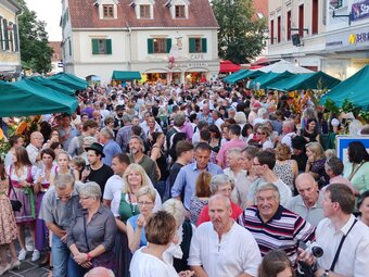 Mulbratlfest am Weizer Hauptplatz