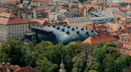 Kunsthaus Graz – View of the Blue Alien exterior | © Graz Region | studio draussen