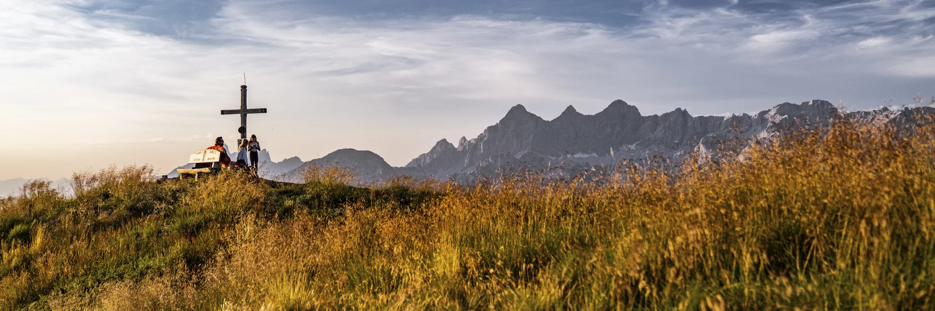 Auf der Gasselhöhe mit Blick auf den Dachstein | © STG | photo-austria.at Auf der Gasselhöhe mit Blick auf den Dachstein | © STG | photo-austria.at