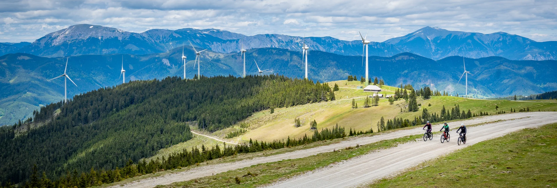 Out and about in the Pretul Wind & Bike Park | © STG | Jesse Streibl