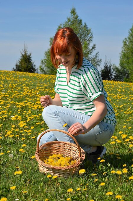 Bianca Kogler collecting herbs