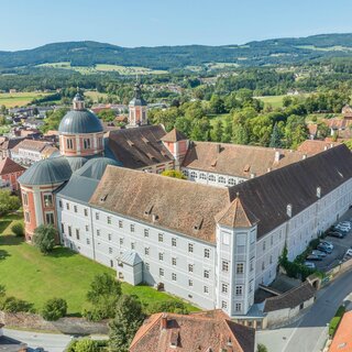 Schloss_Naturpark Pöllauer Tal_Oststeiermark | © Helmut Schweighofer
