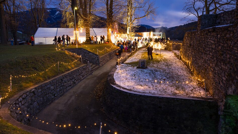 Adventmarkt am Schlossberg