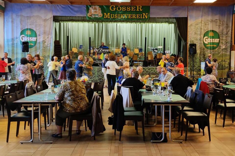 Tanzcafe | © Bild: Re­fe­rat So­zia­les, Fa­mi­lie & Frau­en