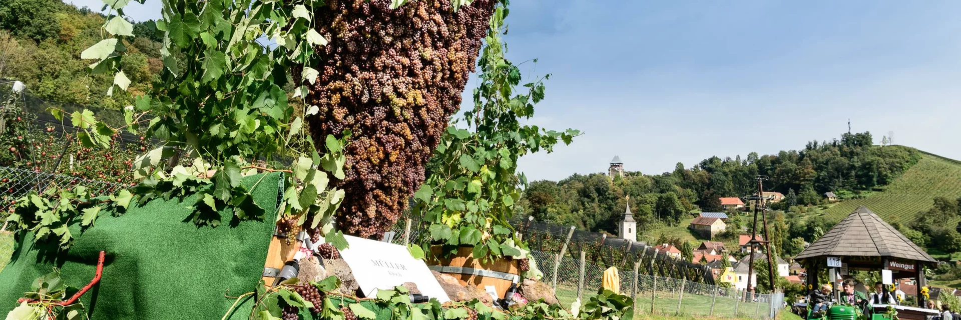 Alle 5 Jahre - Winzerzug Klöch | © Thermen- & Vulkanland | © SommerauerRobert Alle 5 Jahre - Winzerzug Klöch | © Thermen- & Vulkanland | © SommerauerRobert
