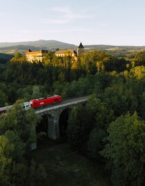 Aerial view of Thalberg Castle | © Oststeiermark Tourismus | Bernhard Bergmann | © Oststeiermark Tourismus