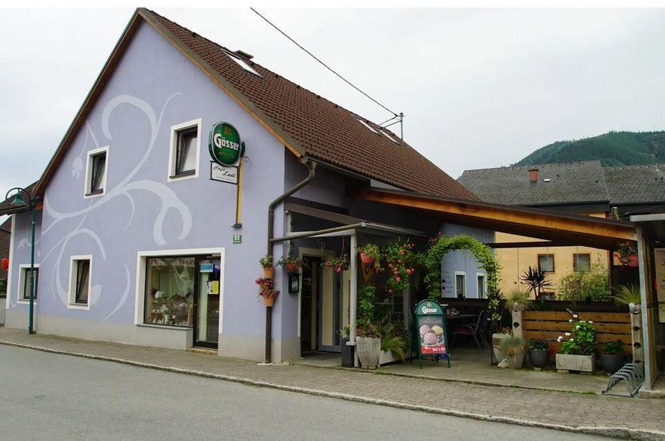 Cafe' Ladi - Impression #1 | © Stefan Lendl