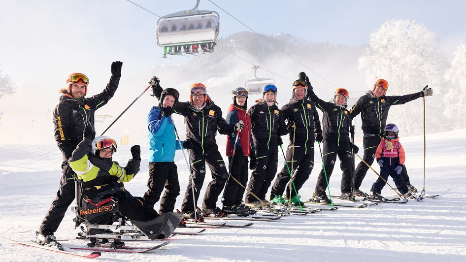 Skischule für Menschen mit Behinderung | © Lisa Marie Reiter