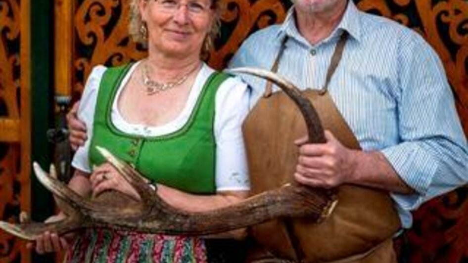 Handicrafts from deer horn - Impression #2.3