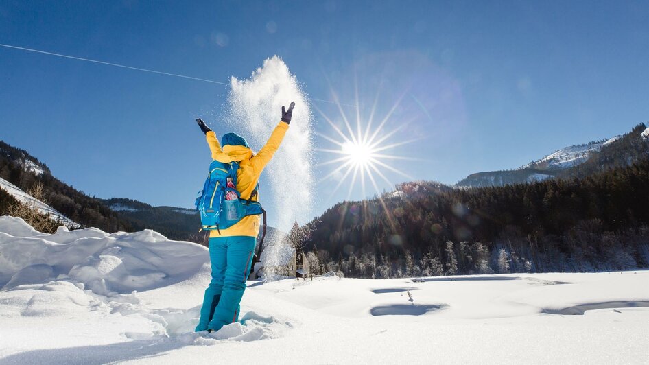 Winterwandern im Naturpark | nixxipixx.com | © Naturpark Mürzer Oberland Winterwandern im Naturpark | © Naturpark Mürzer Oberland