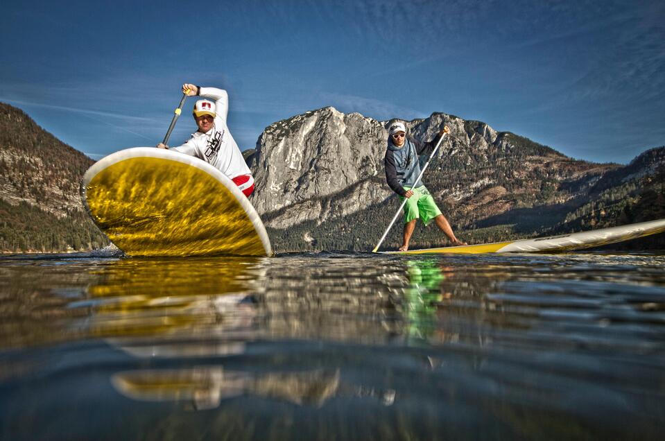 SUP - Stand Up Paddeln Ausseerland - Impression #1 | © mirjageh.com