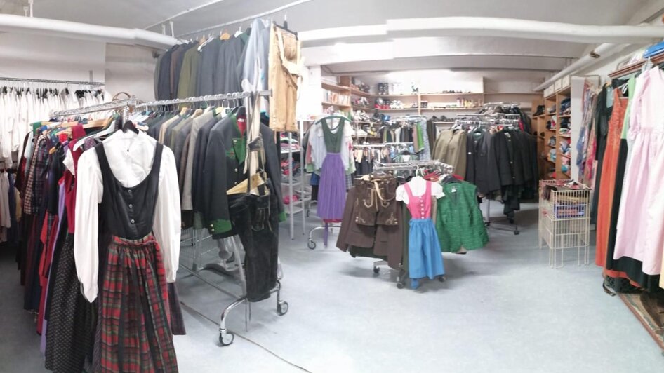 Tauschmarkt, Grundlsee, Kleidung | © Erika Baumann