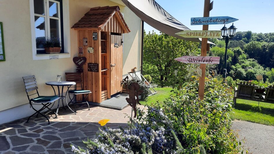 Wein-Rast-Platzl beim Birkenhof | © Familie Gollowitsch