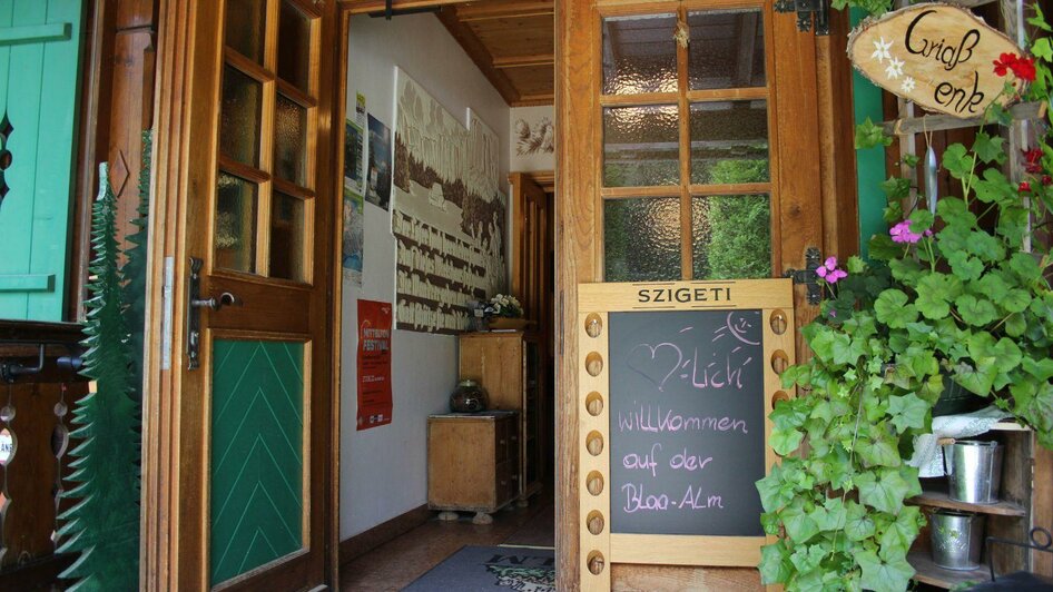 Blaa Alm, Altaussee, entrance | Viola Lechner | © Viola Lechner Blaa Alm, Altaussee, Eingang | © Viola Lechner