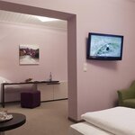 Photo of Junior suite, shower or bath, toilet | © AKTIVHOTEL Weisser Hirsch