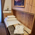 Photo of Herbstt. 5NÄ, Single room, shower or bath, toilet, facing the garden