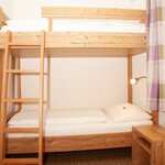 Photo of Herbst.5Nä, Hotel suite, shower or bath, toilet, 2 bed rooms | © Georg Brezlanovits