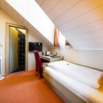 Photo of Single room, shower, toilet, economy | © Hotel Hubertushof