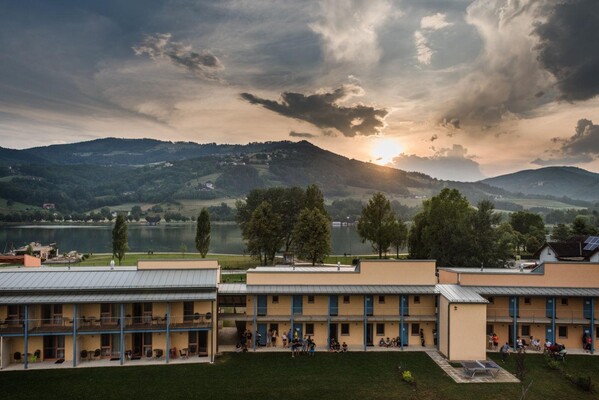 hotelansicht-jufa-hotel-stubenbergsee-seeblick-abe | © JUFA Hotel Stubenbergsee