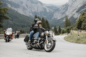 Unterwegs mit dem Motorrad | © nicoleseiser.at