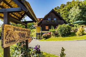 Weingut & Buschenschank Pölzl | © Weingut & Buschenschank Pölzl