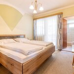 Bild von Familienzimmer, Dusche, WC, Balkon