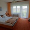 Bild von Dreibettzimmer mit Dusche, WC