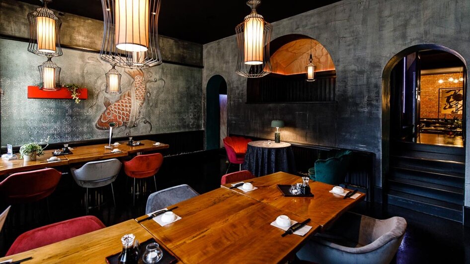 Elegantes Asia-Restaurant mit stilvollem Ambiente in Graz.