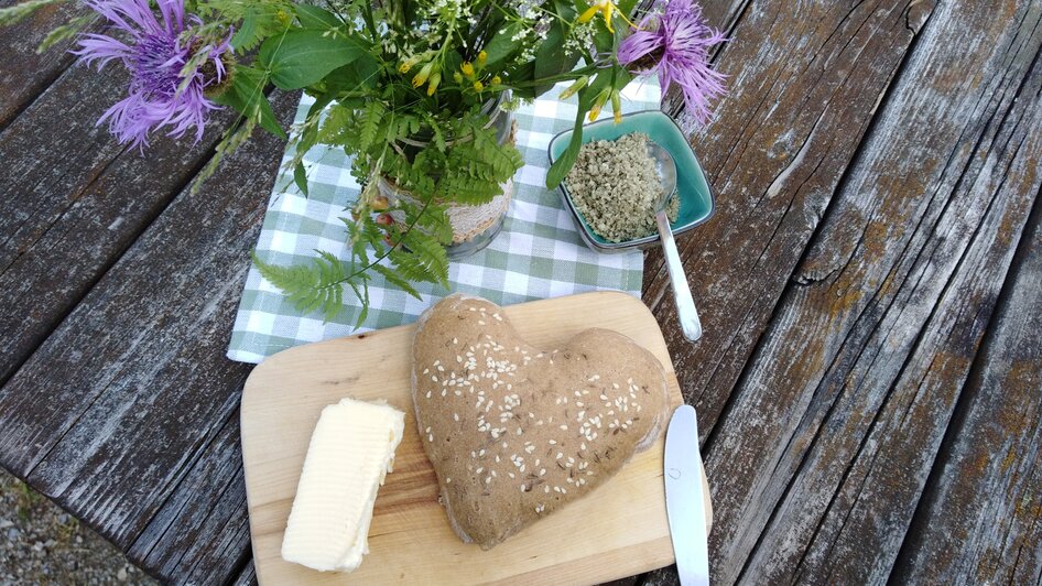 Brotbacken in der Trogermühle - Impressionen #2.3 | © Naturpark Sölktäler
