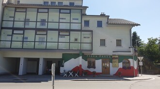 Gebäudeansicht | © Pizzeria-Restaurant AL Bashir KG